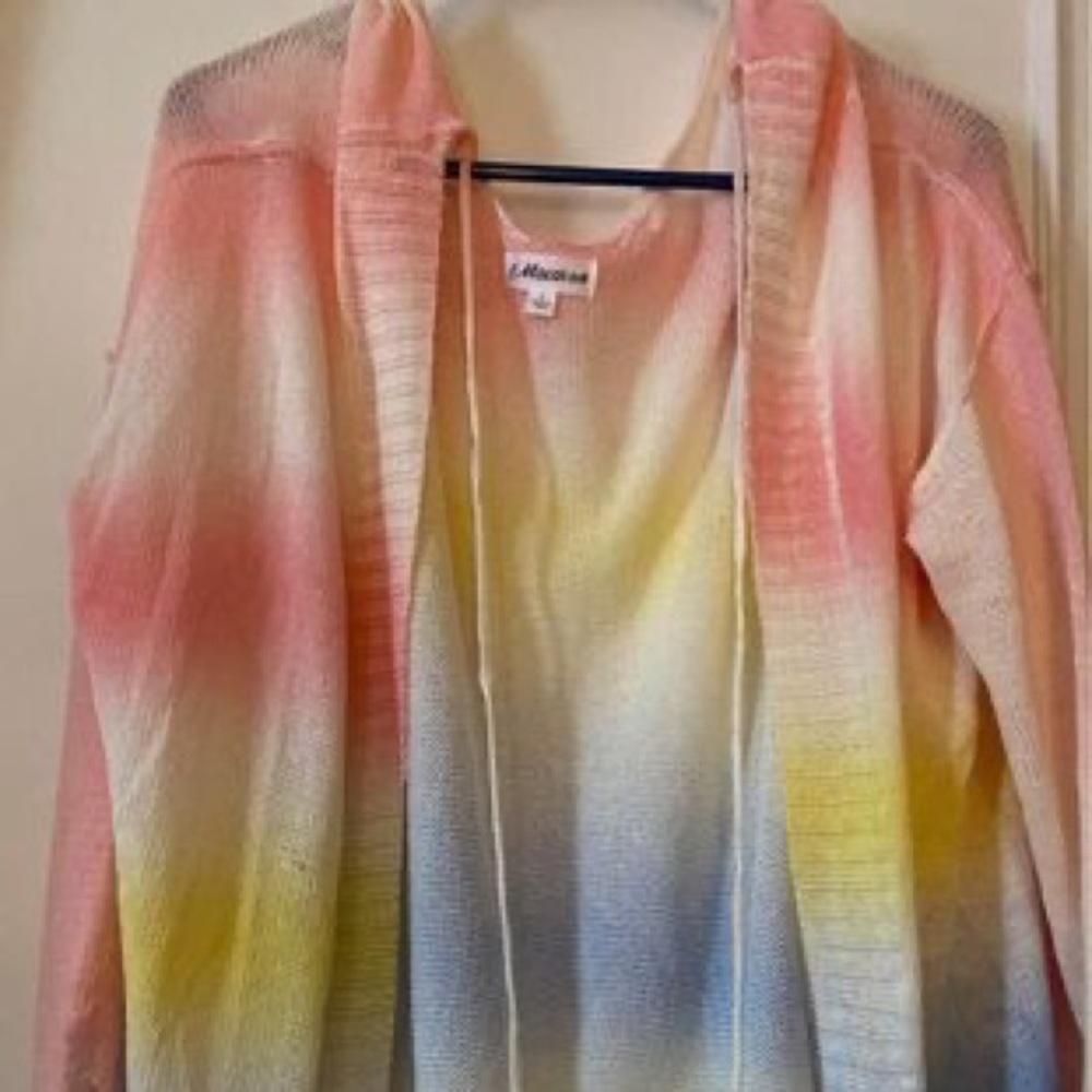 NWOT Woman’s tie dye cardigan size L